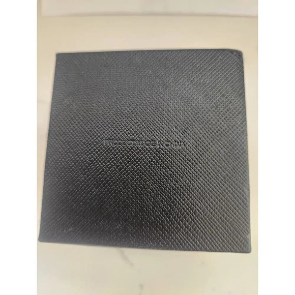 NIB Paul Smith Metal CUFFLINKS Banana with Sunglasses - Picture 8 of 10